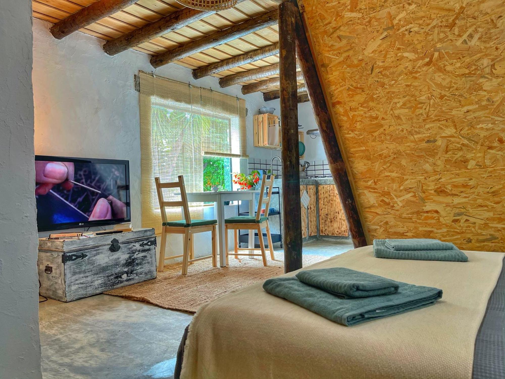 Отель Casa Rico Frade Garden Sao Pedro do Corval Номер фото